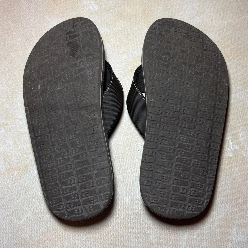 Sanuk stylish dark
